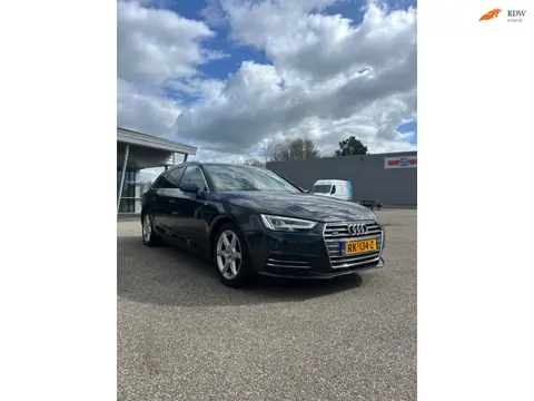 Audi A4 Avant 2.0 TDI ultra Sport S-Line | 150 PK |