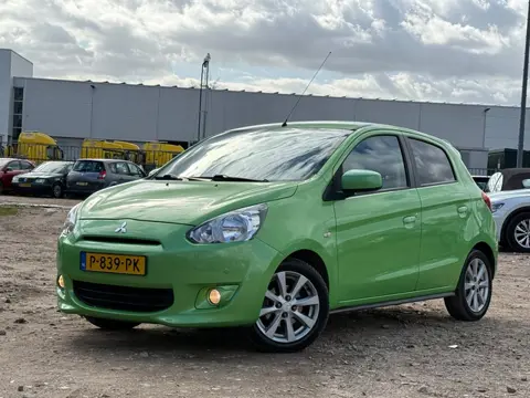 Mitsubishi Space Star 1.2 Intense+/ ZEER ZUINIG/LM VELGEN