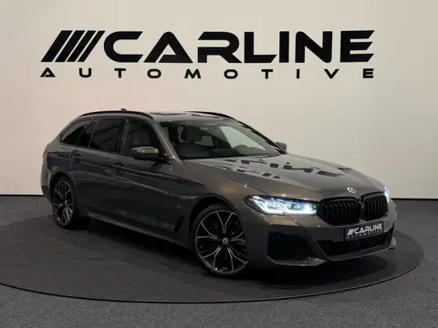 BMW 5-serie Touring 530d xDrive High Executive M-SPORT VIRTUAL SFEERVER. 360 ACC MASSAGE MEMORY BOMV