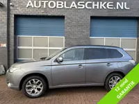 Mitsubishi Outlander 2.0 PHEV Instyle, schuifdak, leder, trekhaak