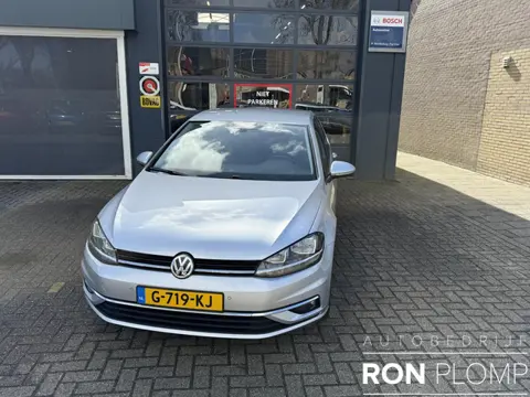 Volkswagen Golf 1.0 TSI Comfortline Business Airco clima/ Navigatie/ Cruise/ Apple carplay/ PDC/ LMV