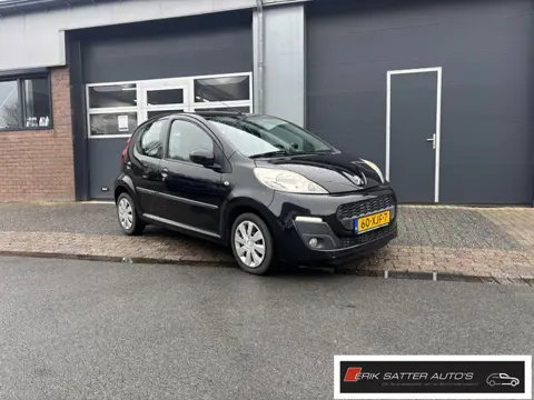 Peugeot 107 1.0 Active Airco | Led| Toerenteller| Centrale vergrendeling | Elektr Ramen