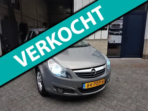 Opel Corsa 1.3 CDTi EcoFlex S/S '111' Edition Xenon verlichting