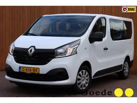 Renault Trafic Passenger 1.6 dCi 88kw Zen 9-persoons org. NL 28.940 incl.btw/bpm