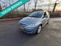 Opel Corsa 1.2-16V Silverline LEUKE AUTO RIJDT EN SCHAKELT GOED