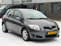 Toyota Auris 1.4-16V Terra