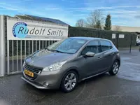 Peugeot 208 1.6 VTi Allure Navi