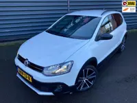 VW POLO 1.2 TSI CROSS AUTOMAAT DSG ECC PDC NAVI CRUISE.CONT XENON LED ALCANTARA