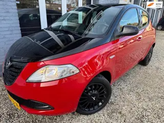 Lancia Ypsilon 0.9 TwinAir Elefantino Plus, SPECIALE UITVOERING, IN NIEUWSTAAT