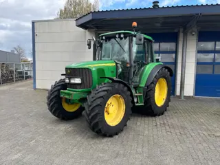 John Deere 6220 PowerQuad (bj 2006)