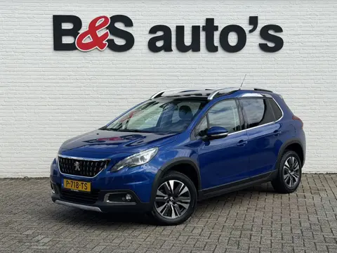 Peugeot 2008 1.2 PureTech Camera Cruise Stoelverwarming Carplay Panorama Trekhaak Navigatie