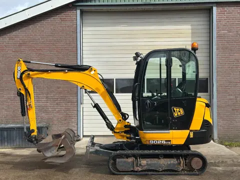 JCB 8026 CTS (bj 2019)