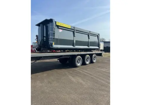 Piet Ruizeveld Achterwaartse kipper met milieukappen - Rear-tipping tipper with environmental covers