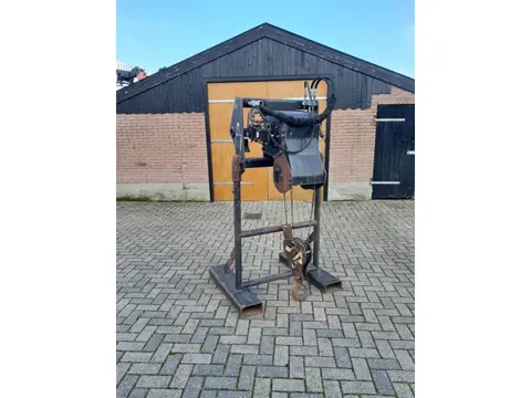 Manitou winch Lier Trieul 3 ton (bj 2004)