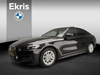 BMW i4 Gran Coupé eDrive35 | LED | Navigatie | Trekhaak | Schuifdak | Sportstoelen | Stoelverwarming