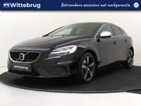 Volvo V40 1.5 T3 Polar+ Sport | Panodak | Stoelverwarming | Camera | Keyless Entry + Start | Lage KM