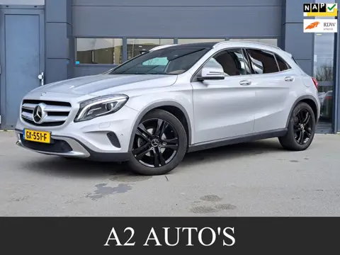 Mercedes-Benz GLA-klasse 220 CDI 4Matic Prestige Pano|Camera|Automaat