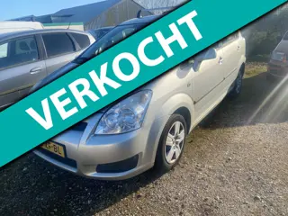 Toyota Verso 1.6 VVT-i Terra