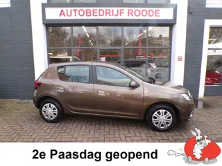 Dacia Sandero 1.0 SCe Laureate ZEER MOOI,NAVI,PDC,AIRCO !!! " 2e PAASDAG OPEN "