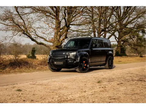 Land Rover Defender 110 2.0 P300e 110 X-Dynamic SE Fabrieksgarantie t/m 2030