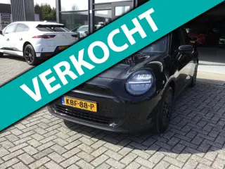 Mini Mini Cooper E Essential 40.7 kWh NIEUW