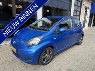 Toyota Aygo 1.0-12V Comfort L.M VELGEN (bj 2010)