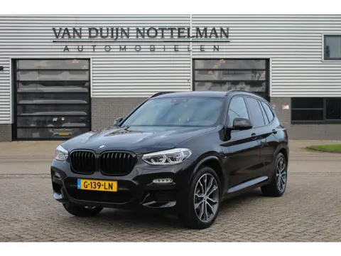 BMW X3 xDrive20i High Executive Edition / Harman Kardon / N.A.P.