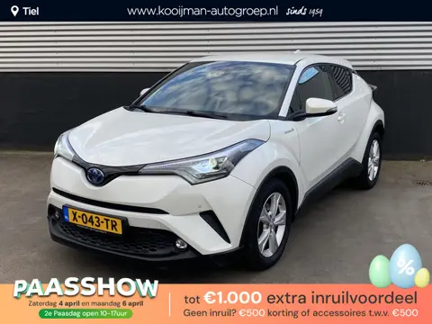Toyota C-HR 1.8 Hybrid Dynamic edition Stoel- & stuurverwarming, dodehoek detectie, navigatie, achte