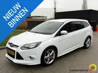 Ford Focus Wagon 1.6 EcoBoost Titanium Clima, Cruise, Camara, PDC, Trekhaak