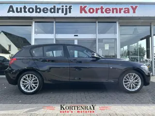 BMW 1-serie 116i Business+ nieuwstaat/navi/bi xenon/cruise control/100% onderhouden