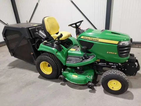 John Deere dieselzitmaaier