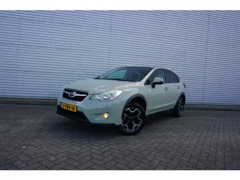 Subaru XV 2.0i Luxury AWD Airco / Navi / Cruise / Camera / Leder / Parkeers. / Stoelverw. / Trekhaak