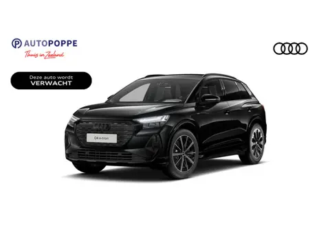 Audi Q4 S edition Competition e-tron 45 82 kWh 210 kW / 28