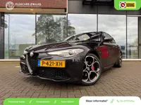 Alfa Romeo Giulia 2.0T Sprint - Automaat - Pano/Schuifdak - Leder - Navi - Afn. Trekhaak -Org.NL