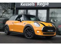 MINI Mini 1.5 Cooper Automaat Panorama 17" Sensoren Cruise Navi