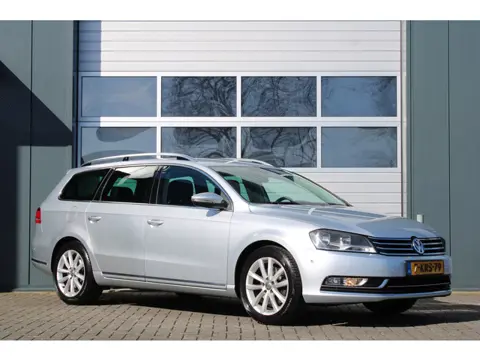 Volkswagen Passat Variant 1.4 TSI Highline BlueMotion DSG Clima/Cruise/Stoelverwarming/PDCv+a/Navi/B