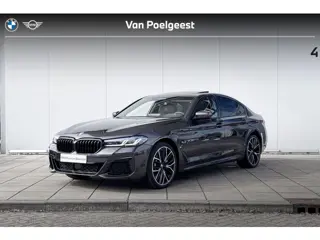 BMW 5 Serie Sedan 520e High Executive M-Sport 20 Inch / Stuurwielrand Verwarming / Automatische Acht