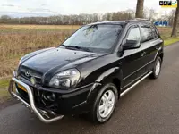 Hyundai Tucson 2.0i 4WD Style APK/Airco/Trekhaak/Leer/Stoelverwarming