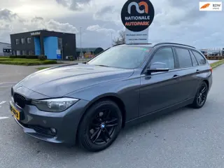 BMW 3-serie Touring | 2013 | 318d Executive | Dealer Onderhouden | Automaat