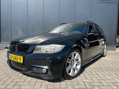 BMW 3-serie Touring 330d High Exe '09 M-Sport/Aut/leer/Dak/Navi/Vol!