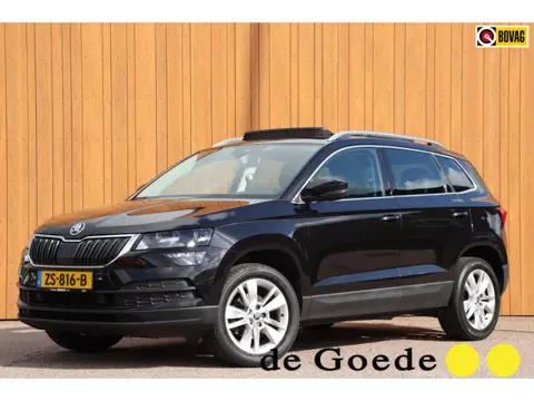 Skoda Karoq 1.5 TSI ACT Bus.org. NL-auto leer+vw schuifdak trekhaak el.klep