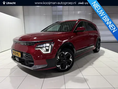 Kia Niro EV ExecutiveLine 64.8 kWh Trekhaak, NL Auto, schuif kantel dak, Stoel en Stuur verwarming.