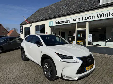 Lexus NX 300h AWD F Sport Line Keyless entry + starten, Navigatiesysteem