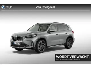 BMW X1 sDrive20i | X Line | Panoramadak | Driving Assistant Professional | Parking Assistant Plus | 