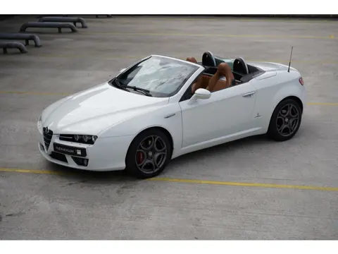 Alfa Romeo Spider 2.2 JTS Exclusive