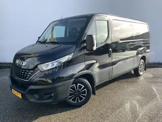 Iveco Daily 35S16V 2.3 352 L2H1 Automaat Airco Cruise 3 Zits Alu Velg Trekhaak 3500 kg & Opstap Euro