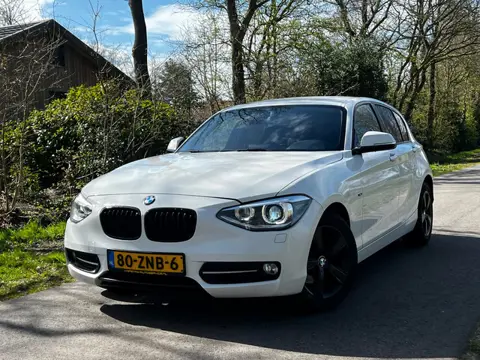 BMW 1-serie 114i Business+ |'' 160.000 KM ''+ Navi + Cruise