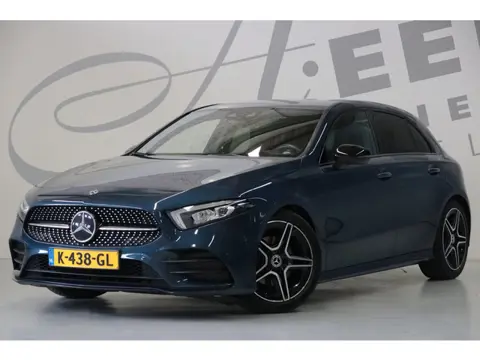 Mercedes-Benz A-klasse 180/ AMG-pakket/ Nightpakket/ Sfeerverlichting