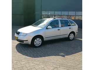 Skoda Fabia Combi 1.4-16V Ambiente