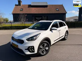 Kia Niro 1.6 GDi Hybrid ExecutiveLine Pano-Schuifdak Leer Navi Camera Led-Xenon